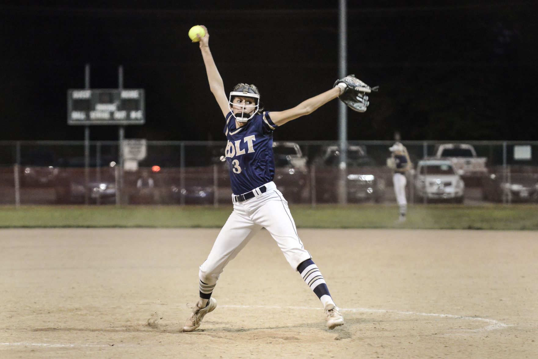 9/18/19 - Suburban Softball Tournament final - Holt vs Eureka